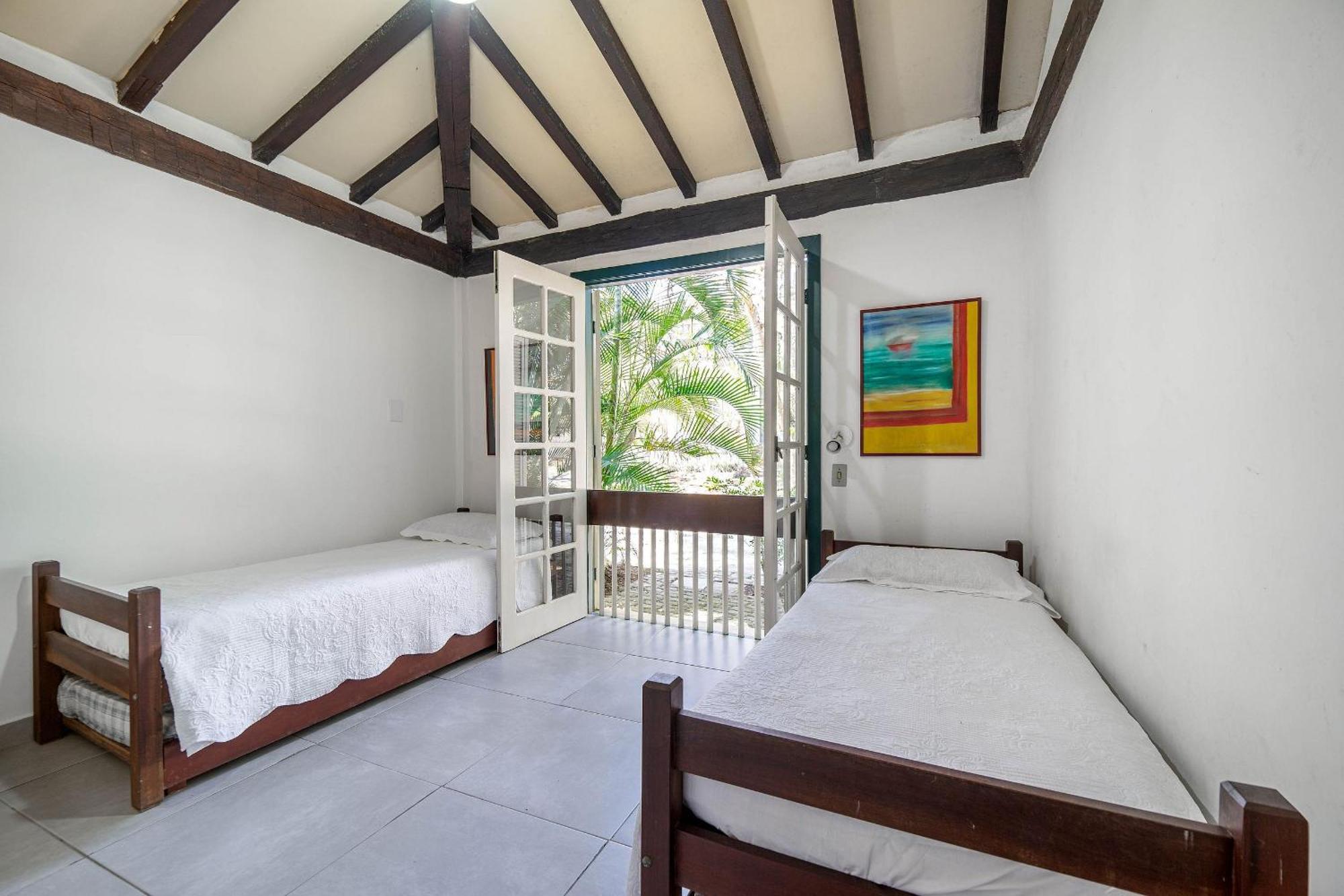 Holiday home Bz39 Casa C/ Piscina Privativa A 150m Da Praia!